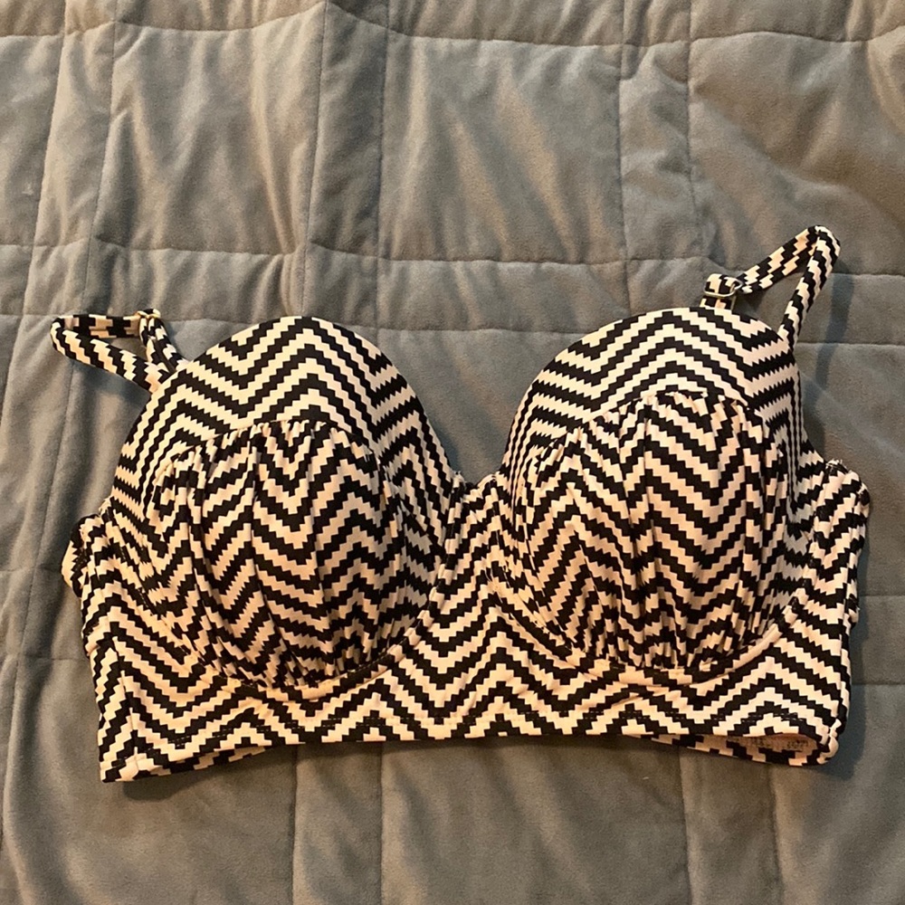 Bikini top